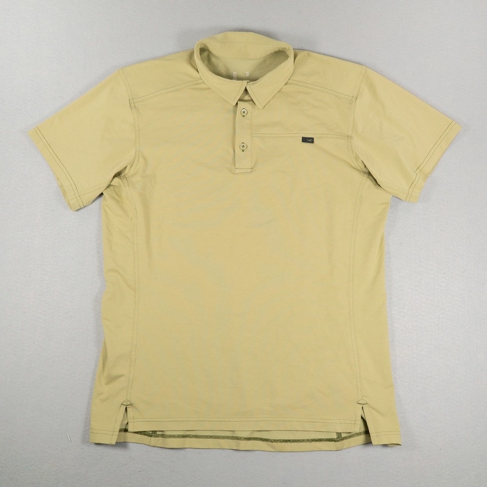 Arc'teryx Mens Polo Shirt Captive Short Sleeve Pocket Tan Khaki Size M Gorpcore